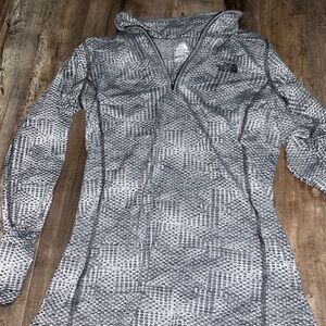 The North Face Black and Gray Textured Zip Pullover